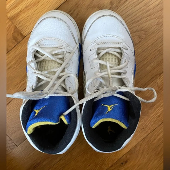 Jordan 5 Retro ‘Laney’ (2013) Toddler Size 10 - Picture 3 of 8